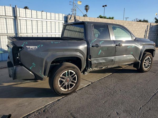 2025 TOYOTA TACOMA