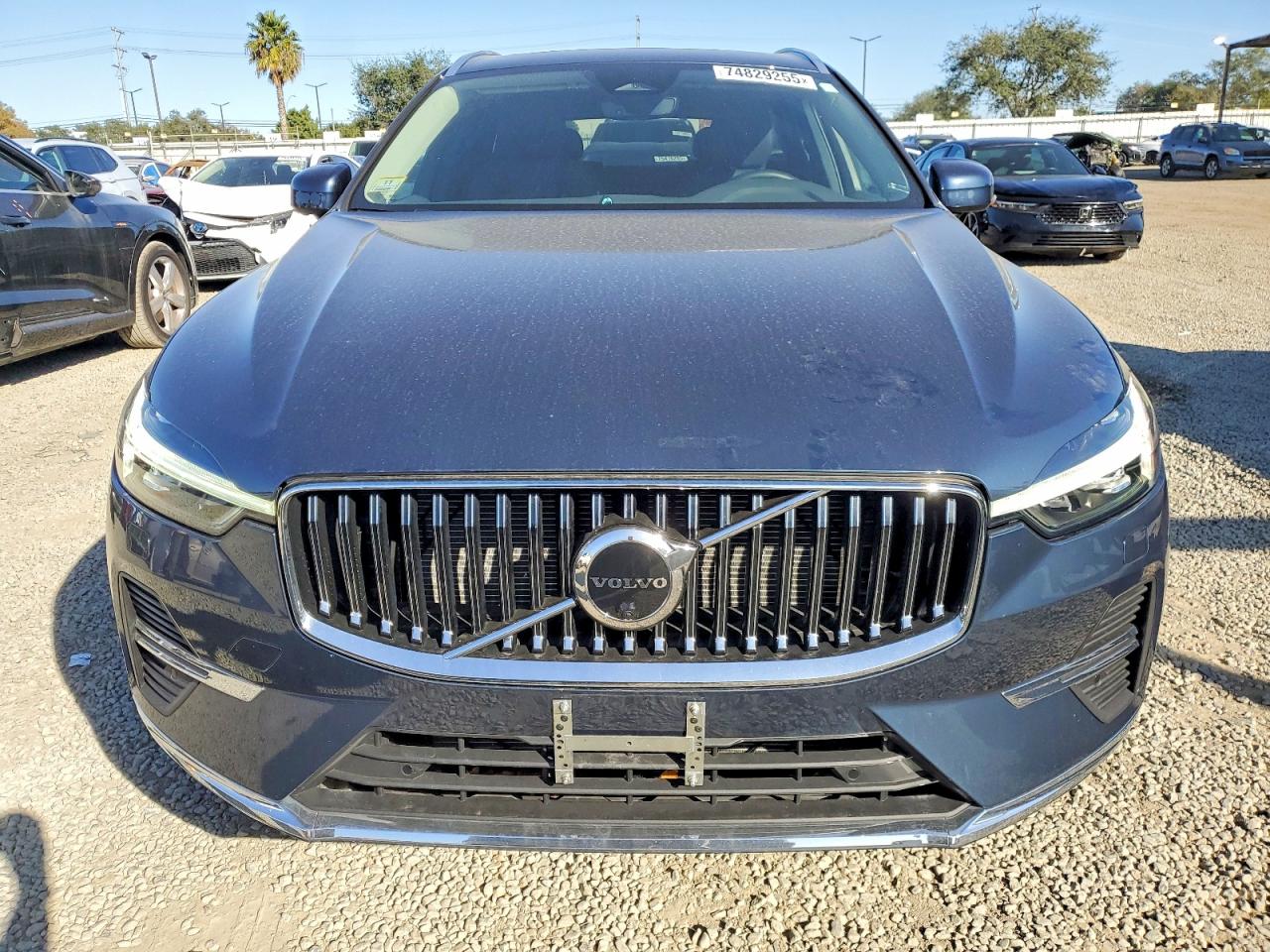 2023 VOLVO XC60 Plus Bright