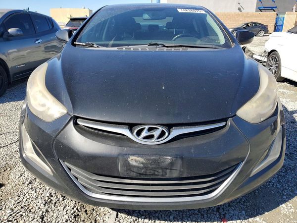 2015 HYUNDAI ELANTRA