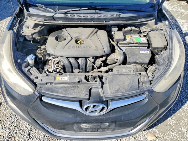 2015 HYUNDAI ELANTRA
