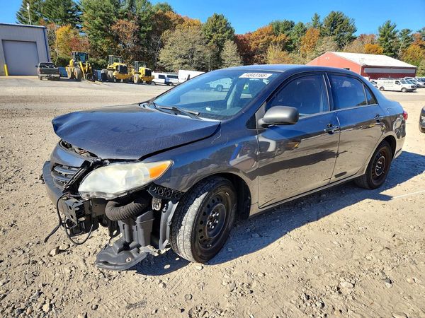 2013 TOYOTA COROLLA — DSFA — Front 3/4