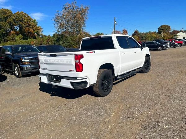 2026 CHEVROLET SILVERADO RST Select Package