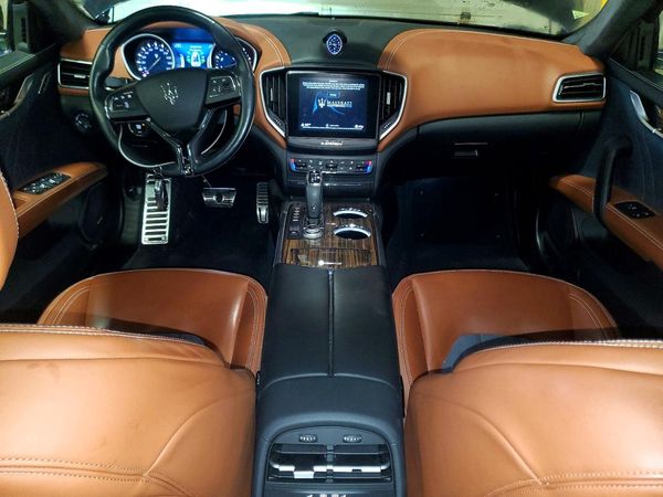 2019 MASERATI GHIBLI Luxury
