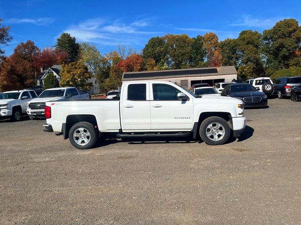 2018 CHEVROLET SILVERADO LT