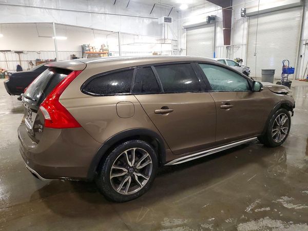 2016 VOLVO V60 CROSS COUNTRY SV35 Platinum