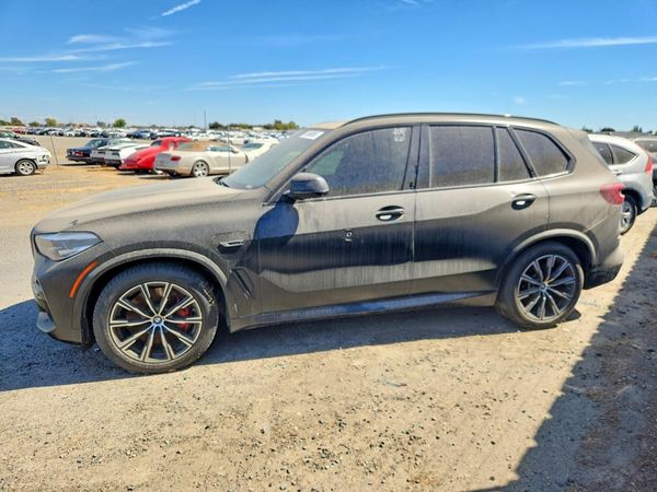 2023 BMW X5 xDrive45e