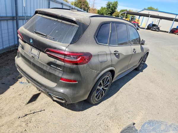 2023 BMW X5 xDrive45e