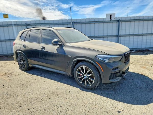 2023 BMW X5 xDrive45e
