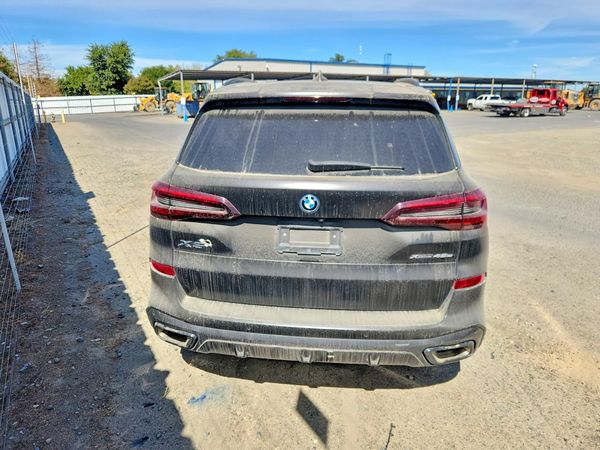 2023 BMW X5 xDrive45e