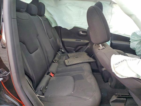 2023 JEEP RENEGADE Latitude, Upland — PSRS