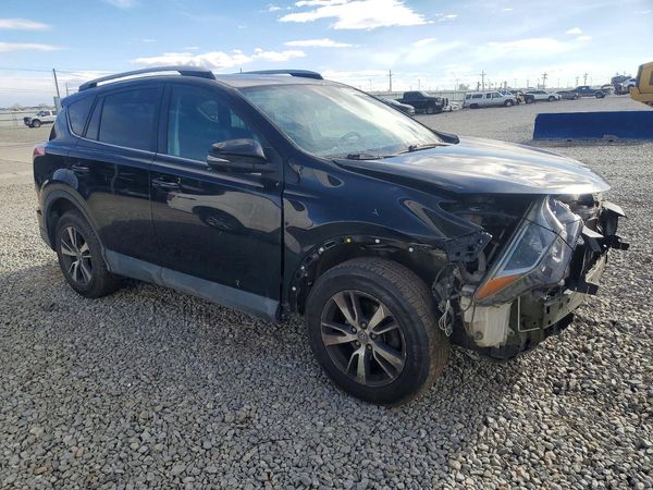 2018 TOYOTA RAV4 Adventure/XLE