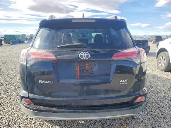 2018 TOYOTA RAV4 Adventure/XLE