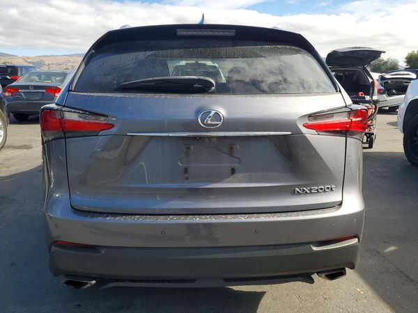 2015 LEXUS NX 200t Luxury — DIRR