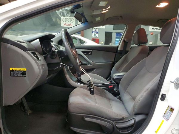 2014 HYUNDAI ELANTRA GLS(Middle) — DENT