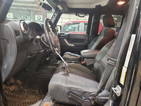 2012 JEEP WRANGLER Sahara — DENT