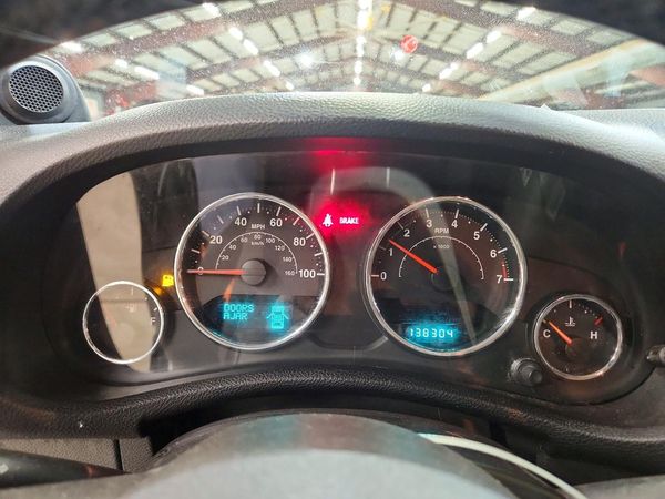 2012 JEEP WRANGLER Sahara — ODOM