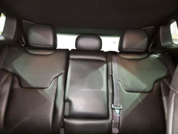 2025 JEEP COMPASS Limited — SUVN