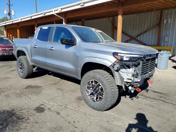 2024 CHEVROLET COLORADO ZR2 — Passenger 3/4