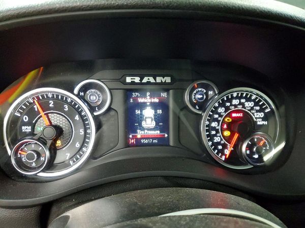 2022 RAM 2500 TRADESMAN REG CAB 4X4