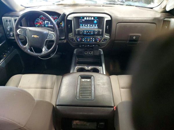 2017 CHEVROLET SILVERADO LT