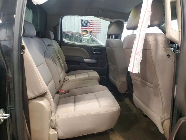 2017 CHEVROLET SILVERADO LT