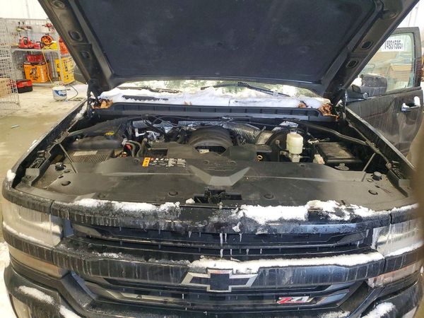 2017 CHEVROLET SILVERADO LT
