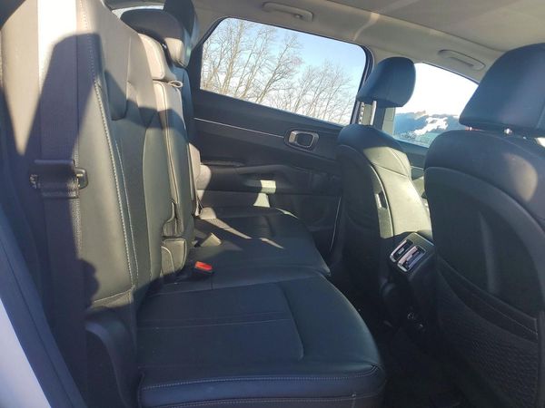 2023 KIA SORENTO S