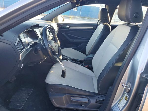 2021 VOLKSWAGEN JETTA S / SE / R-Line
