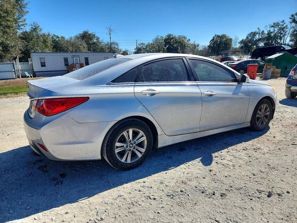 2014 HYUNDAI SONATA