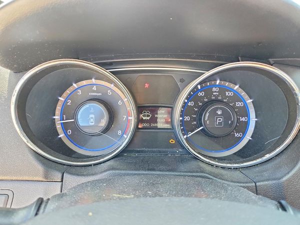 2014 HYUNDAI SONATA
