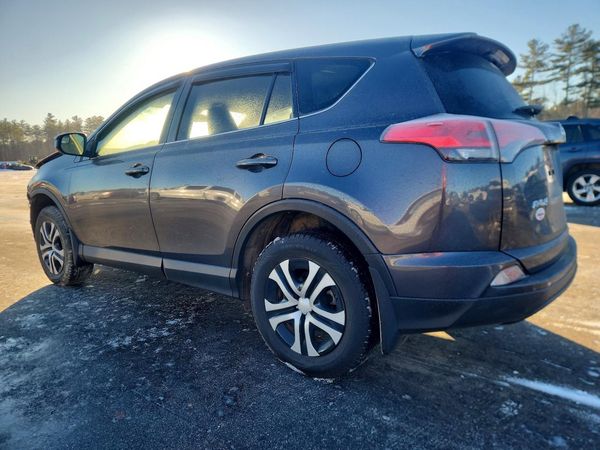 2018 TOYOTA RAV4 LE