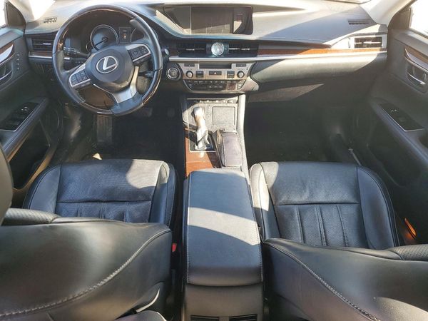 2018 LEXUS ES 350