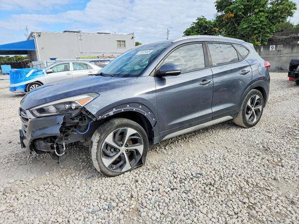 2017 HYUNDAI TUCSON