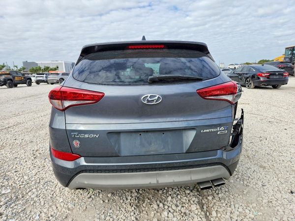 2017 HYUNDAI TUCSON