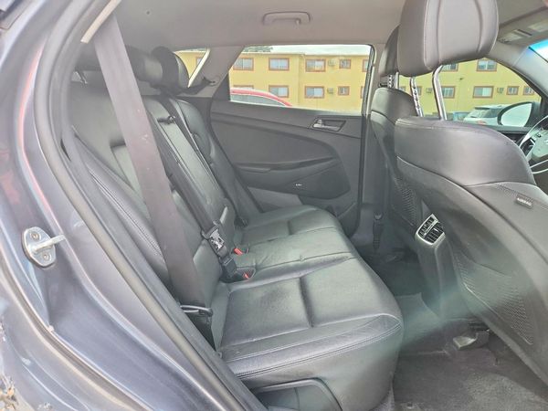 2017 HYUNDAI TUCSON