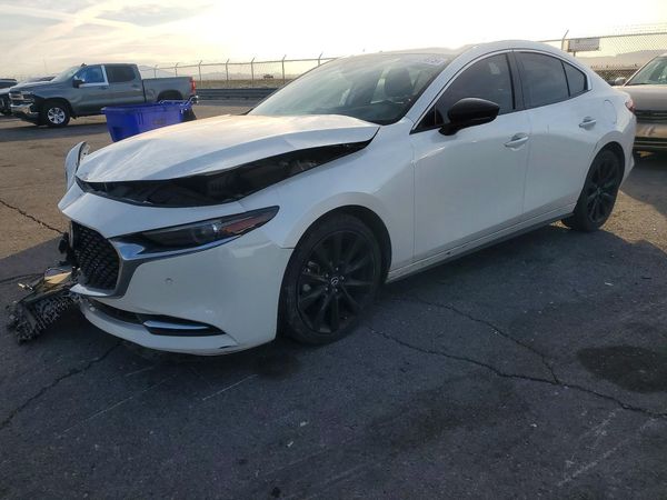 2021 MAZDA 3