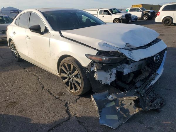 2021 MAZDA 3