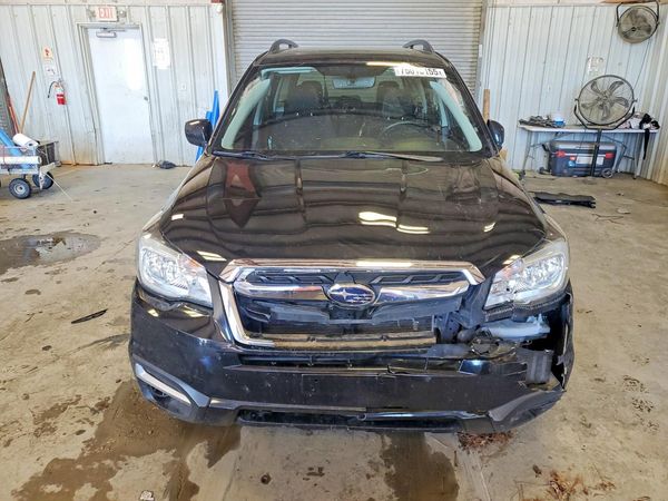 2018 SUBARU FORESTER