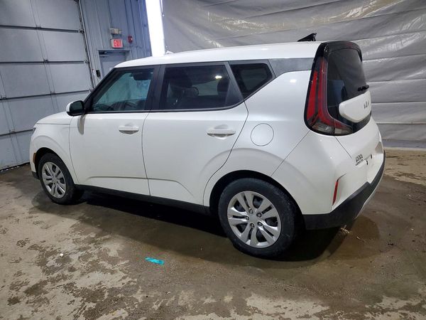 2023 KIA SOUL LX, S