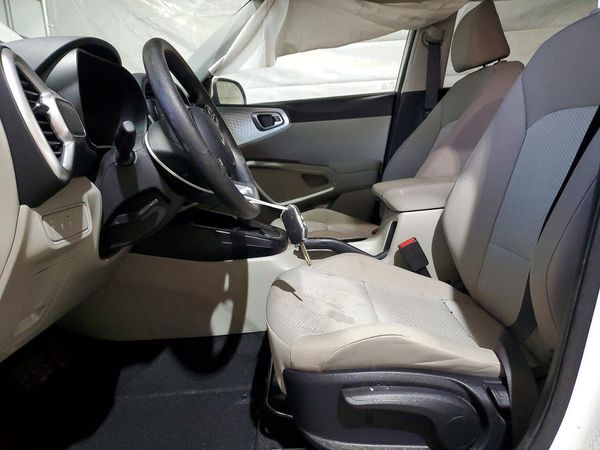 2023 KIA SOUL LX, S