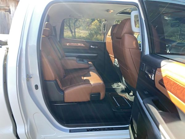 2019 TOYOTA TUNDRA Platinum Grade