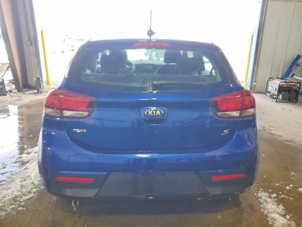 2018 KIA RIO