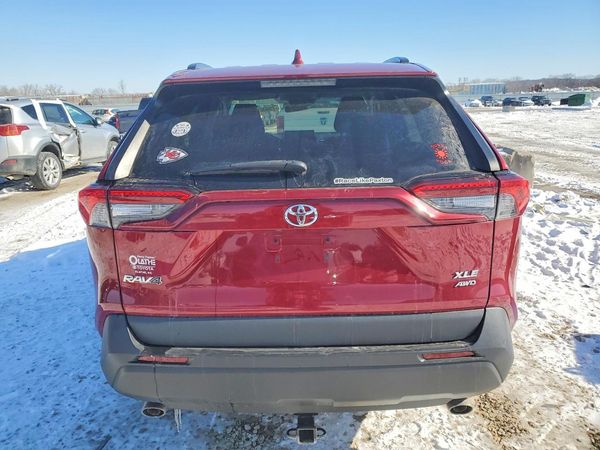 2021 TOYOTA RAV4
