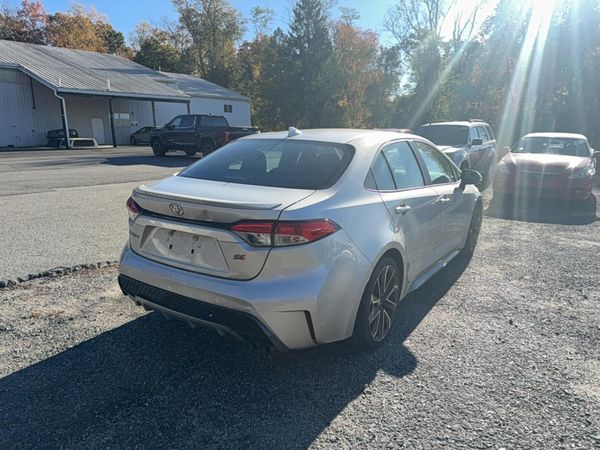 2020 TOYOTA COROLLA SE, CVT, w/Premium pkg