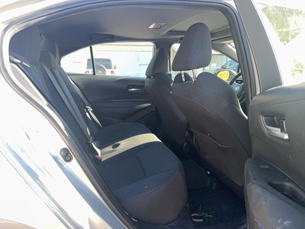 2020 TOYOTA COROLLA SE, CVT, w/Premium pkg