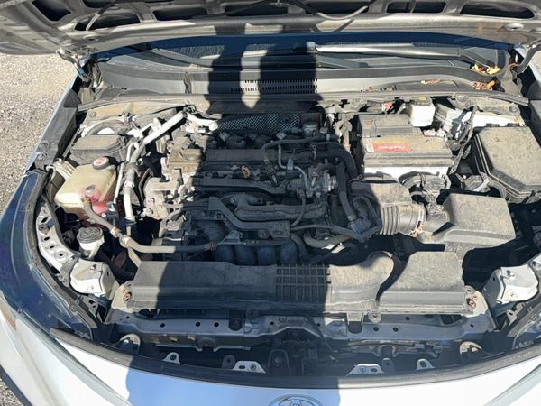 2020 TOYOTA COROLLA SE, CVT, w/Premium pkg