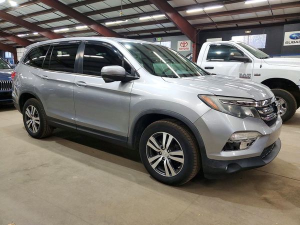 2017 HONDA PILOT EXL — Passenger 3/4
