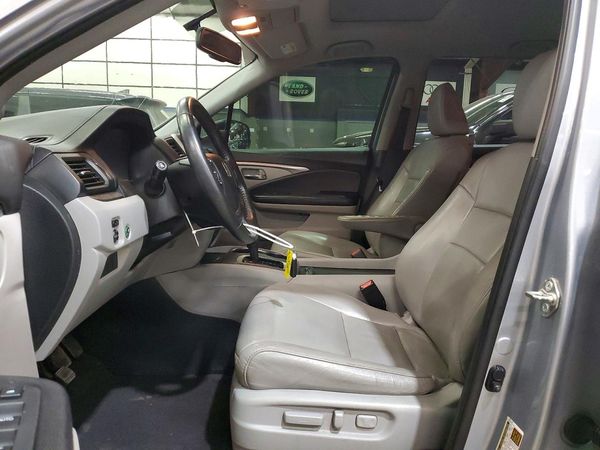 2017 HONDA PILOT EXL — DENT