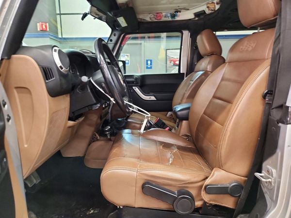 2012 JEEP WRANGLER Sahara — DENT