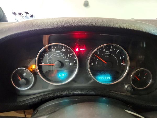 2012 JEEP WRANGLER Sahara — ODOM
